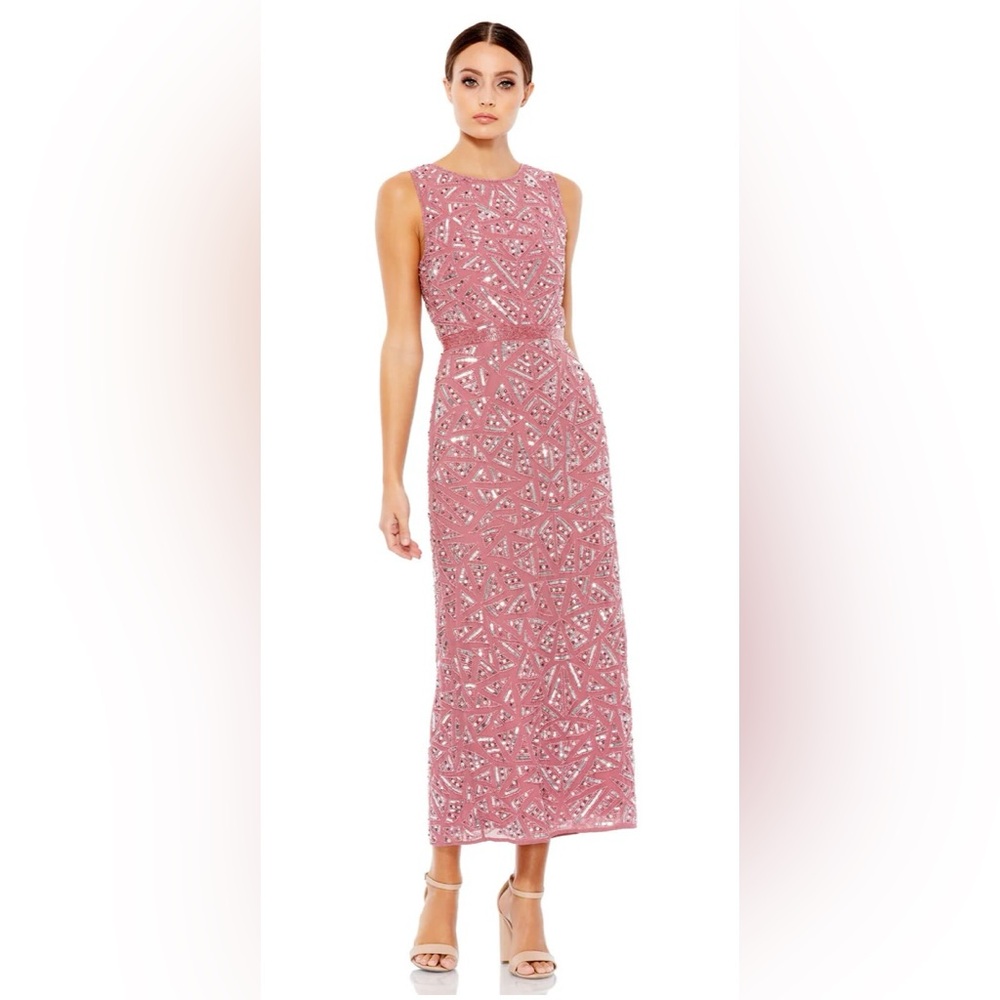 GEOMETRIC PATTERNED SEQUIN MIDI DRESS - Size 6 Color  Rosewood